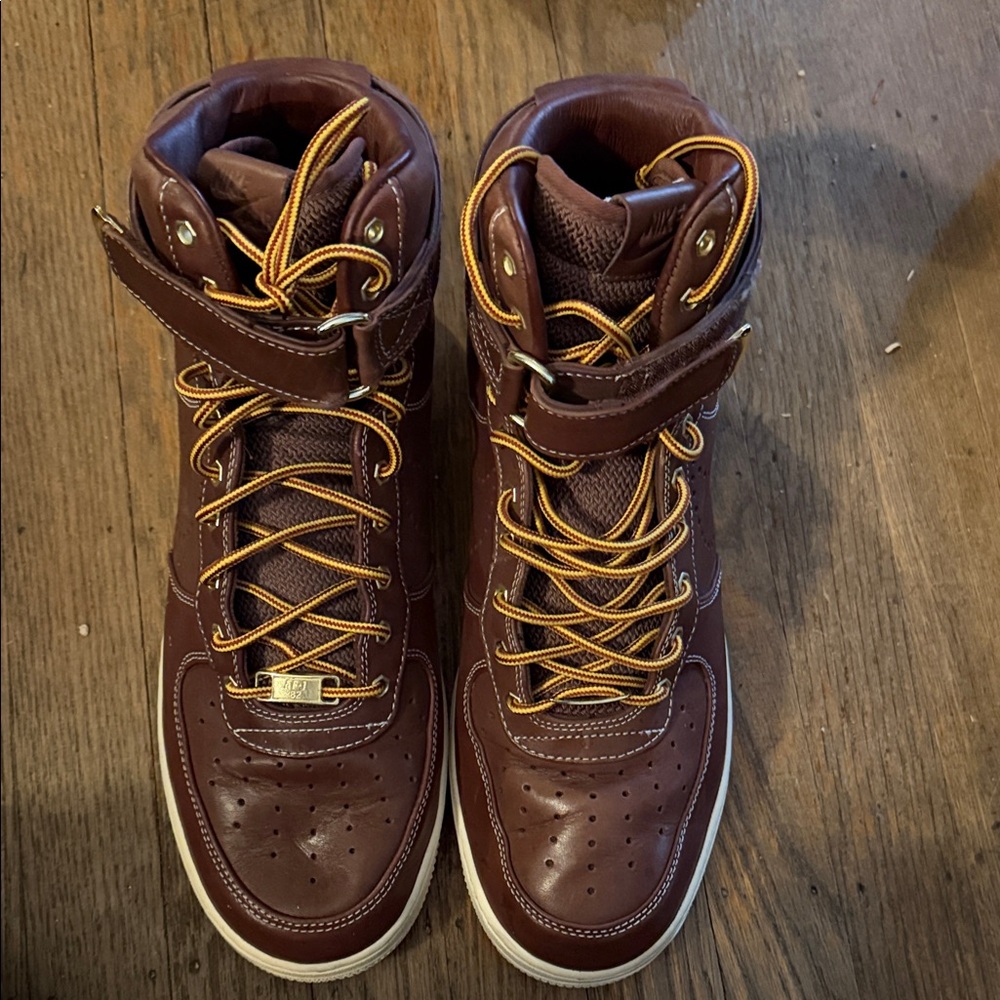 Nike Air Force 1 Brown Leather Men’s 11